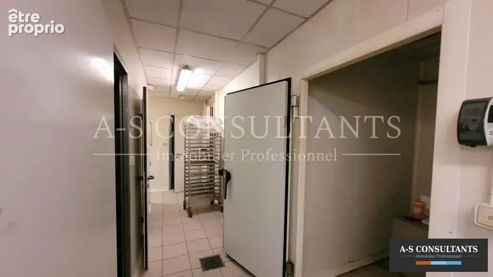 Local commercial à vendre - photo 4