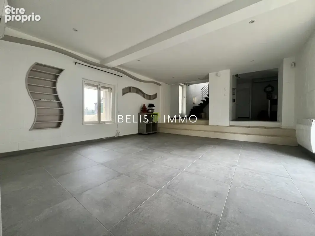 Maison 8 pièces 185 m² à vendre à Savonnieres (37510) - photo 4