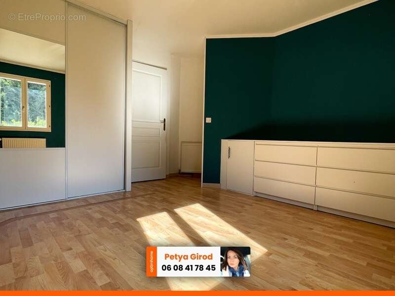 Maison à vendre  PIERRECLOS (71) - photo 3