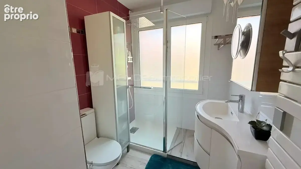 Appartement 2 pieces centre carnoles - photo 8