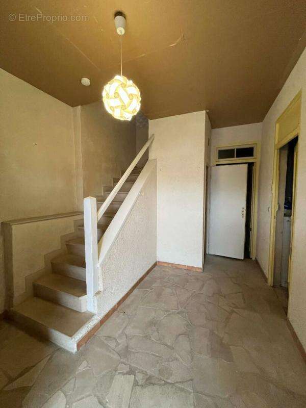 Maison à CHAMPCEVINEL