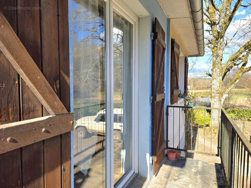 à Saint-Barthélémy (70) Maison 4 chambres 109m2 - photo 5