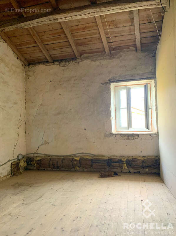 Maison à AIGREFEUILLE-D&#039;AUNIS