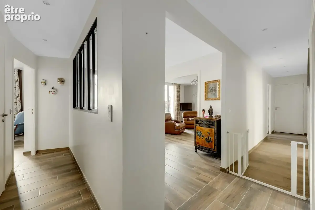 Paris 15eme emile zola: exclusivite  bel appartement de 4 pieces de  111m² + balcon - photo 4