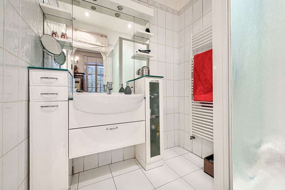 Appartement à MARSEILLE-8E