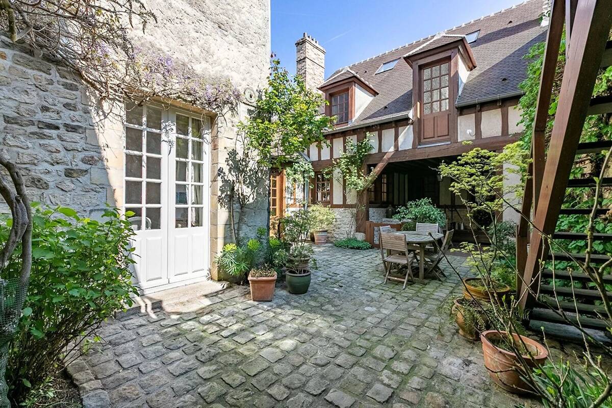 Maison à SENLIS