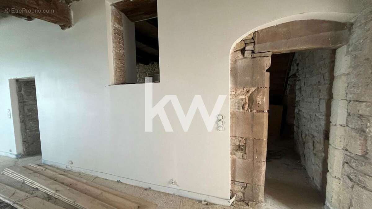 Appartement à CORDES-SUR-CIEL