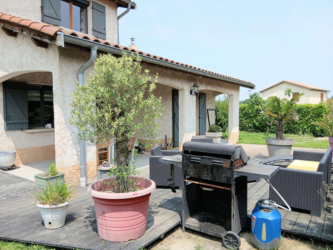 Maison pour famille avec 2 enfants 5 pièces à Cercié - photo 11