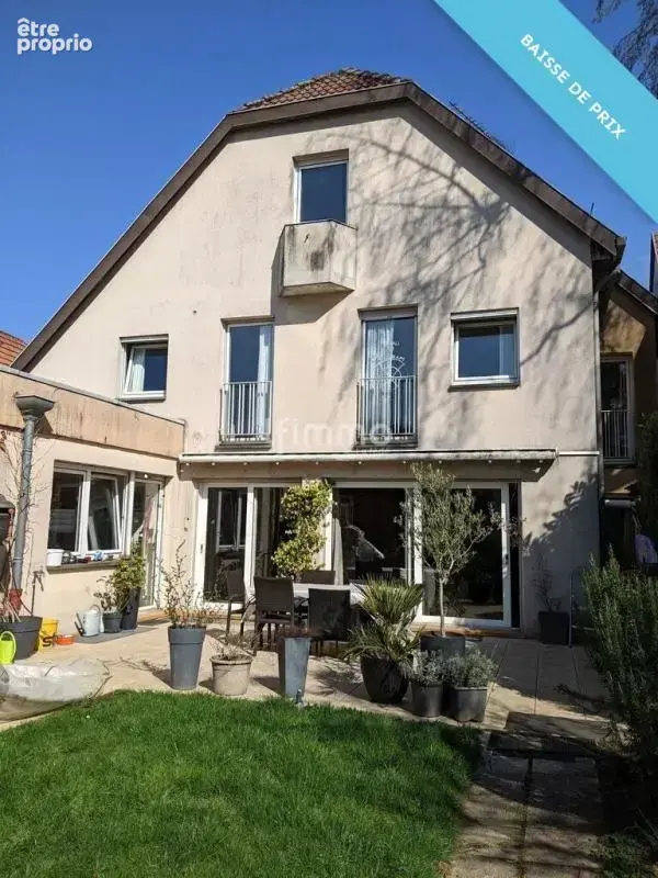 Ensemble Immobilier 11 pièces 285 m² - photo 15