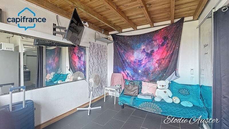 Appartement à LES ABYMES