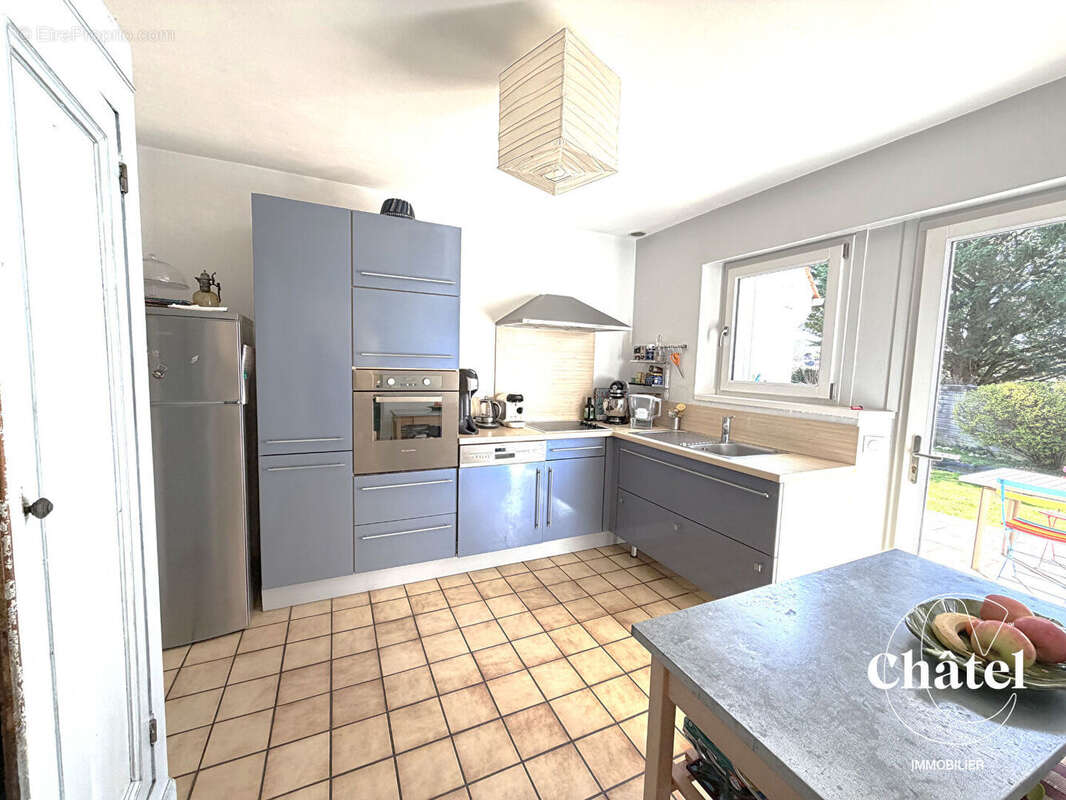 Maison à MONT-L'EVEQUE