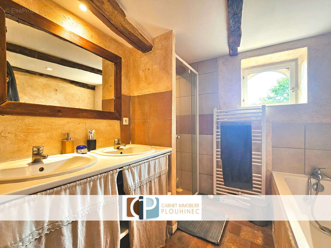 Charmant appartement avec terrasse au cœur de Cluny. - photo 14