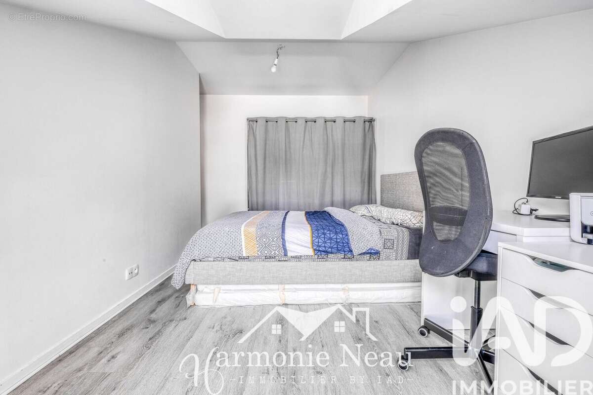 Photo 7 - Appartement à VAUJOURS