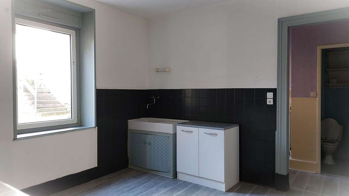 Maison à SAINT-LOUP-SUR-SEMOUSE