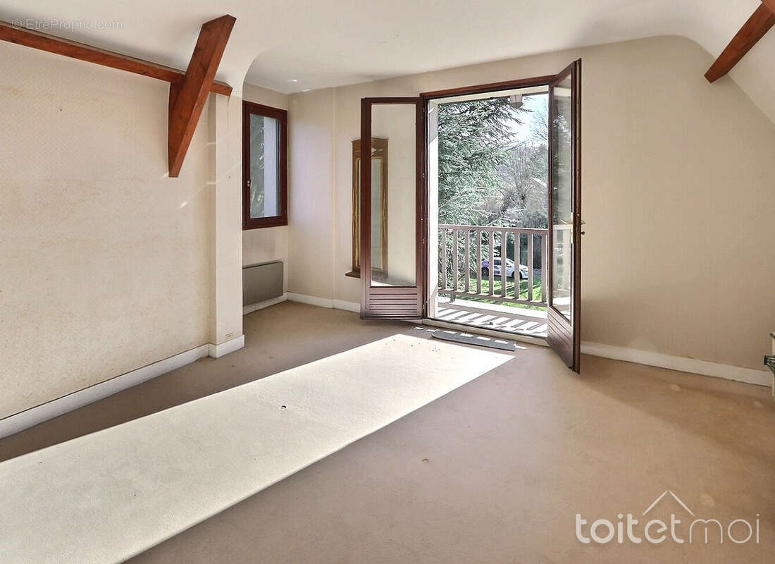 Maison à GIF-SUR-YVETTE