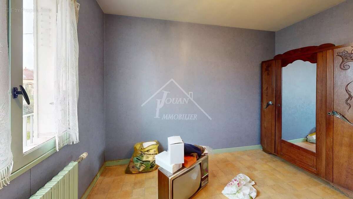 Maison à DOMPIERRE-SUR-BESBRE