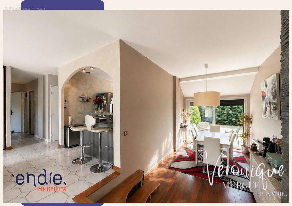 Maison à YZEURE