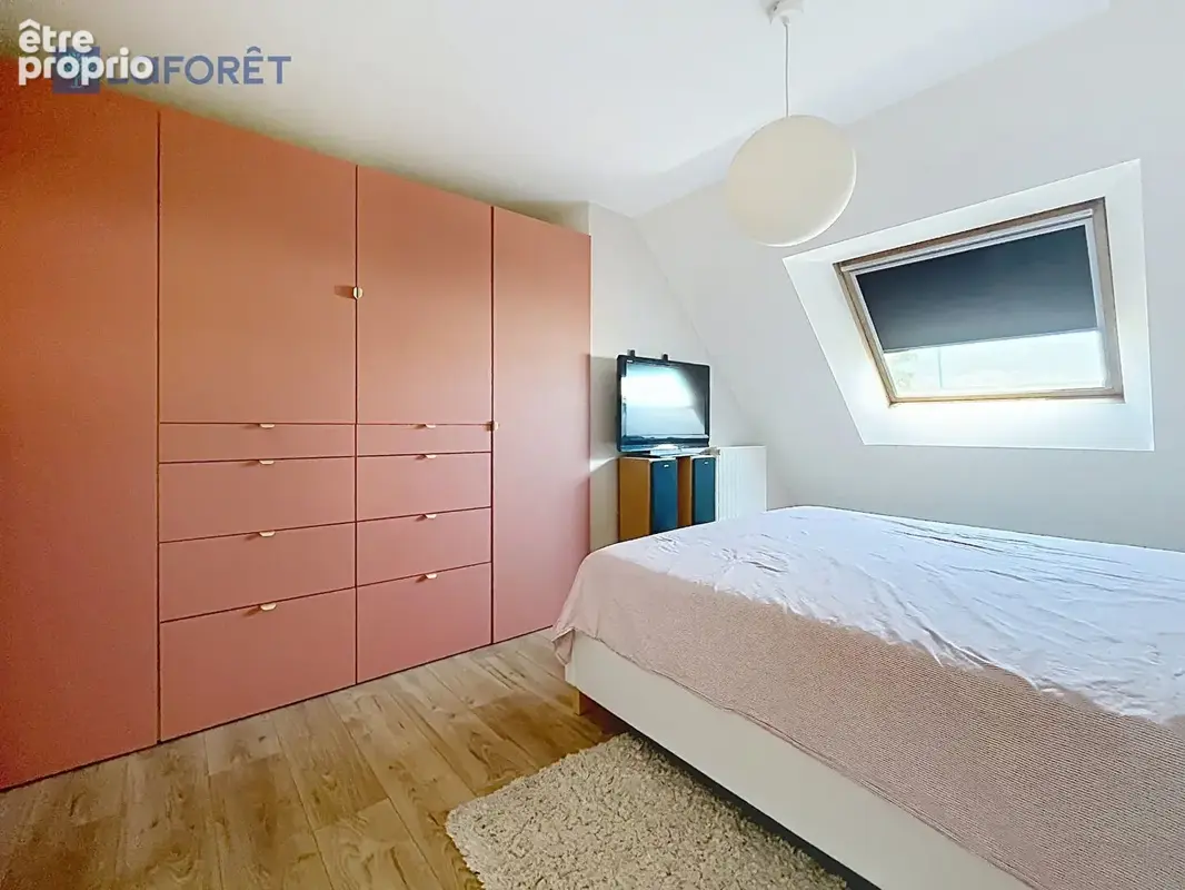 REDENE, Maison contemporaine sur terrain de 2000m², 3/4 ch, garage, et grand grenier aménageable - photo 6