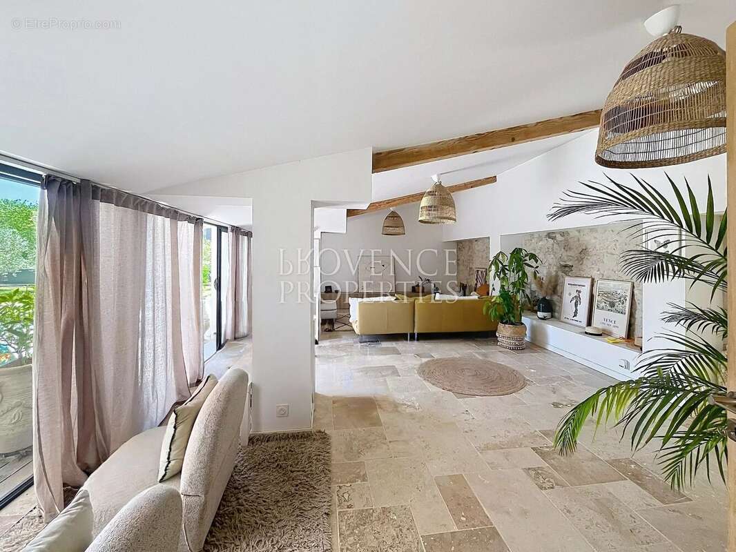 Maison à LE VAL