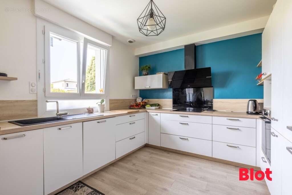 Maison 120 m² à Liffre  - photo 2