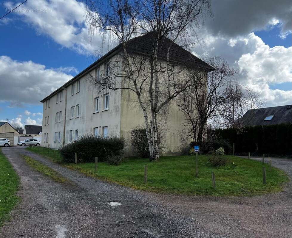 Appartement à LE MOLAY-LITTRY