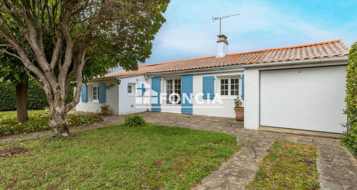 Maison à L&#039;EPINE