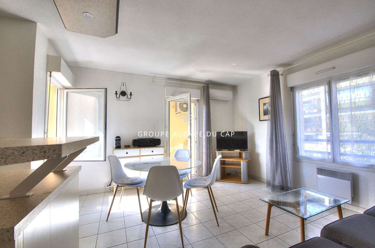 Appartement à SAINT-RAPHAEL