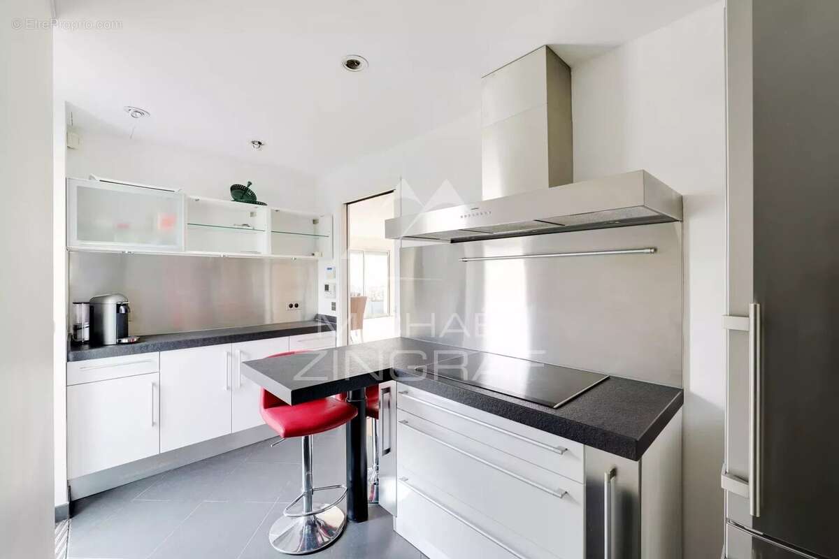 Appartement à PARIS-6E