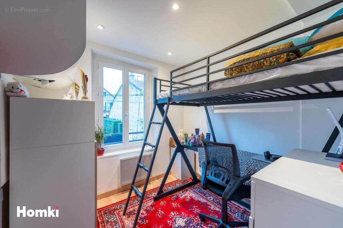 Appartement à TAVERNY