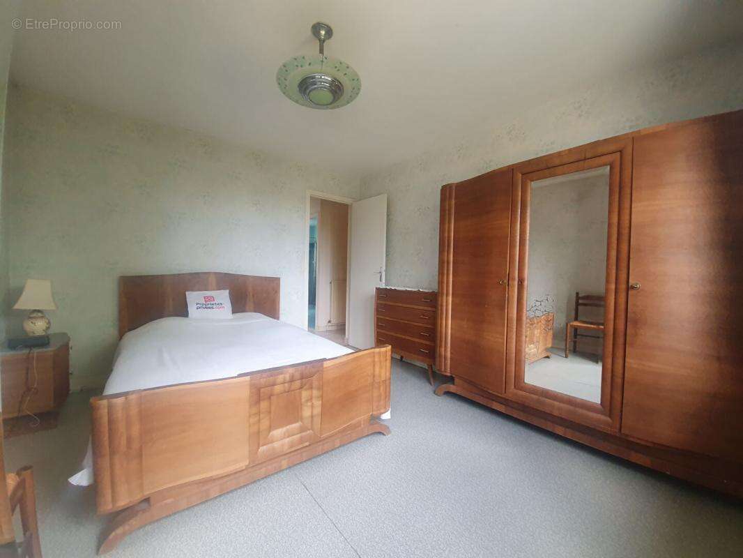 Maison à SAINTRY-SUR-SEINE