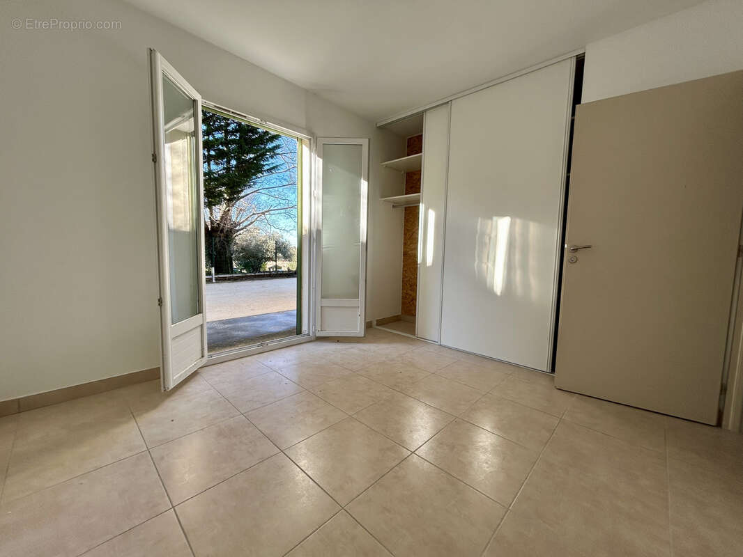 Maison à CRESPIAN