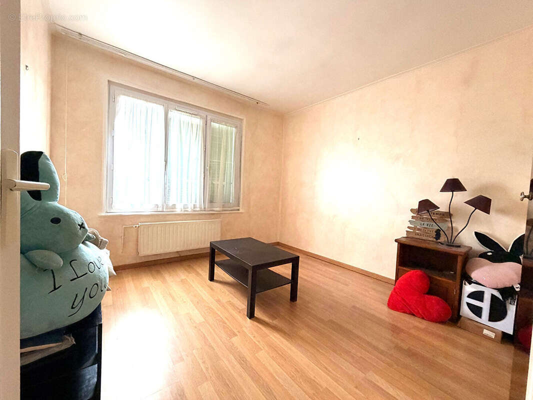 6 pièces avec fort potentiel Quartier pavillonnaire recherché - photo 3