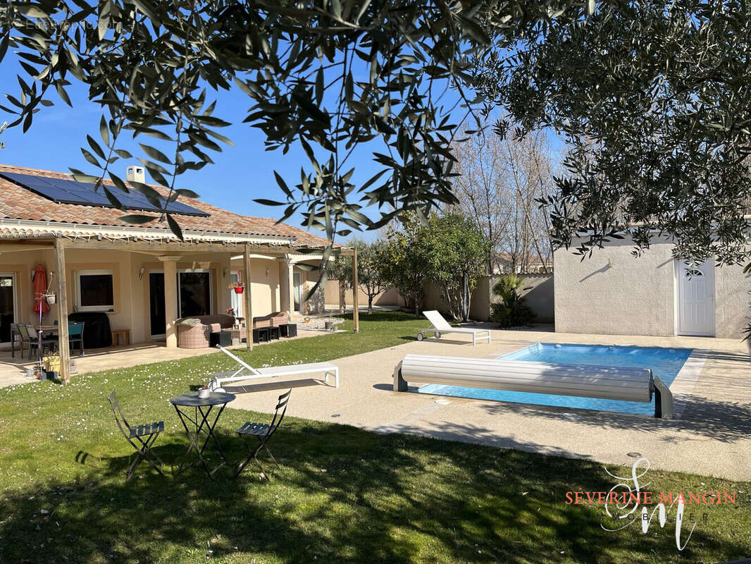 Maison à LA ROCHE-DE-GLUN