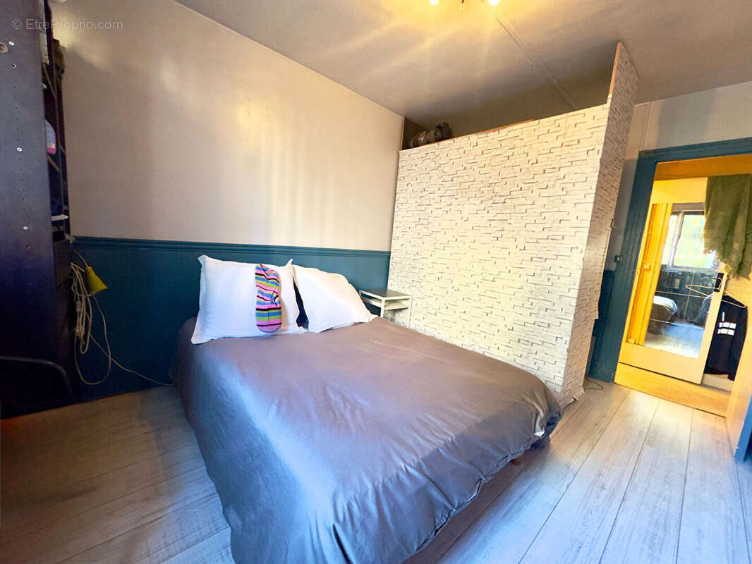 Appartement à CLICHY