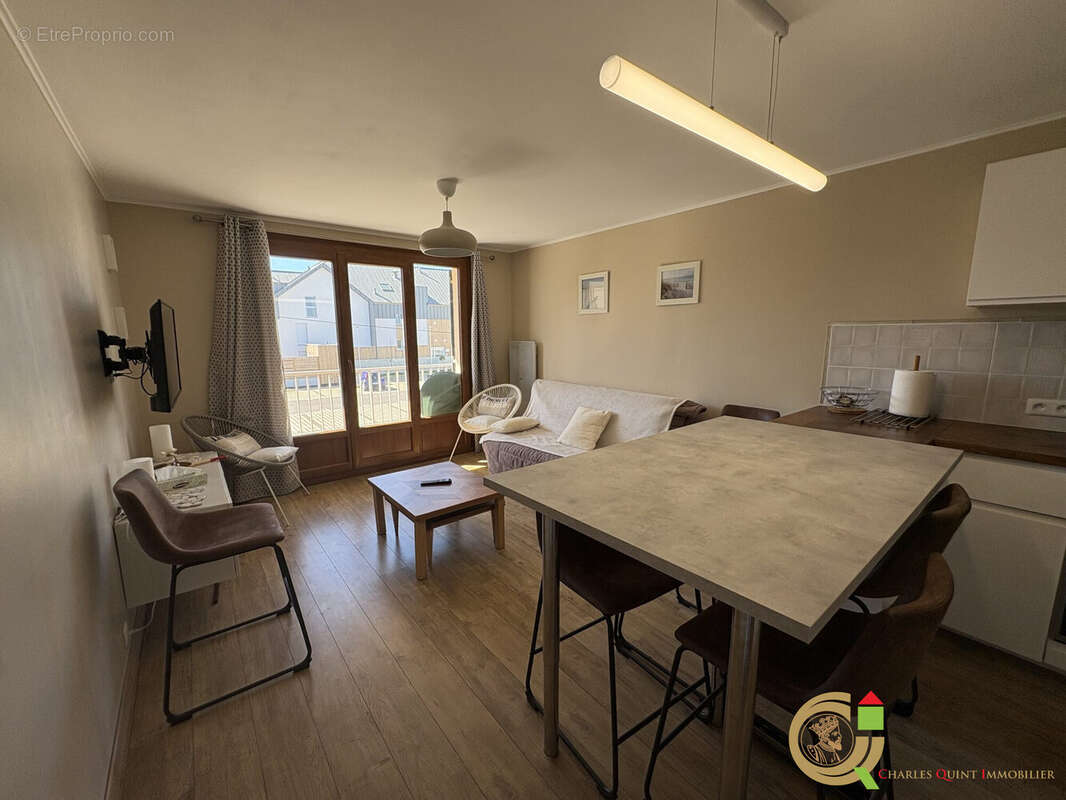 Appartement à CAMIERS