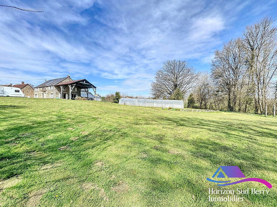 Jardin - Maison à BONNAT
