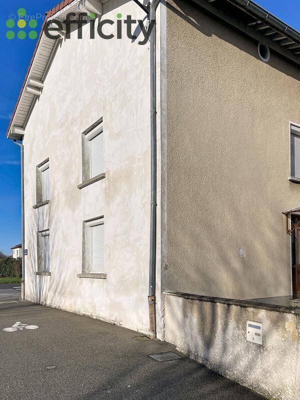 Maison à COMMUNAY
