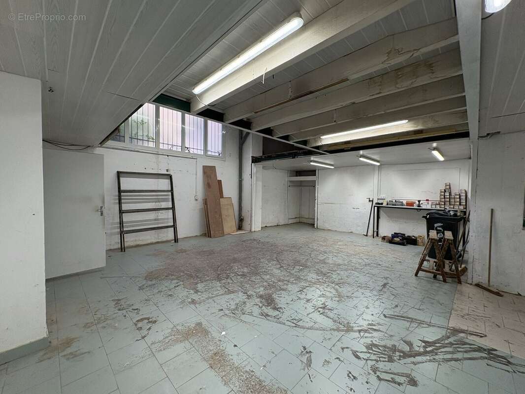 Nice / le port (06300) - vente murs commerciaux libres 175m2 avec mezzanine - photo 3