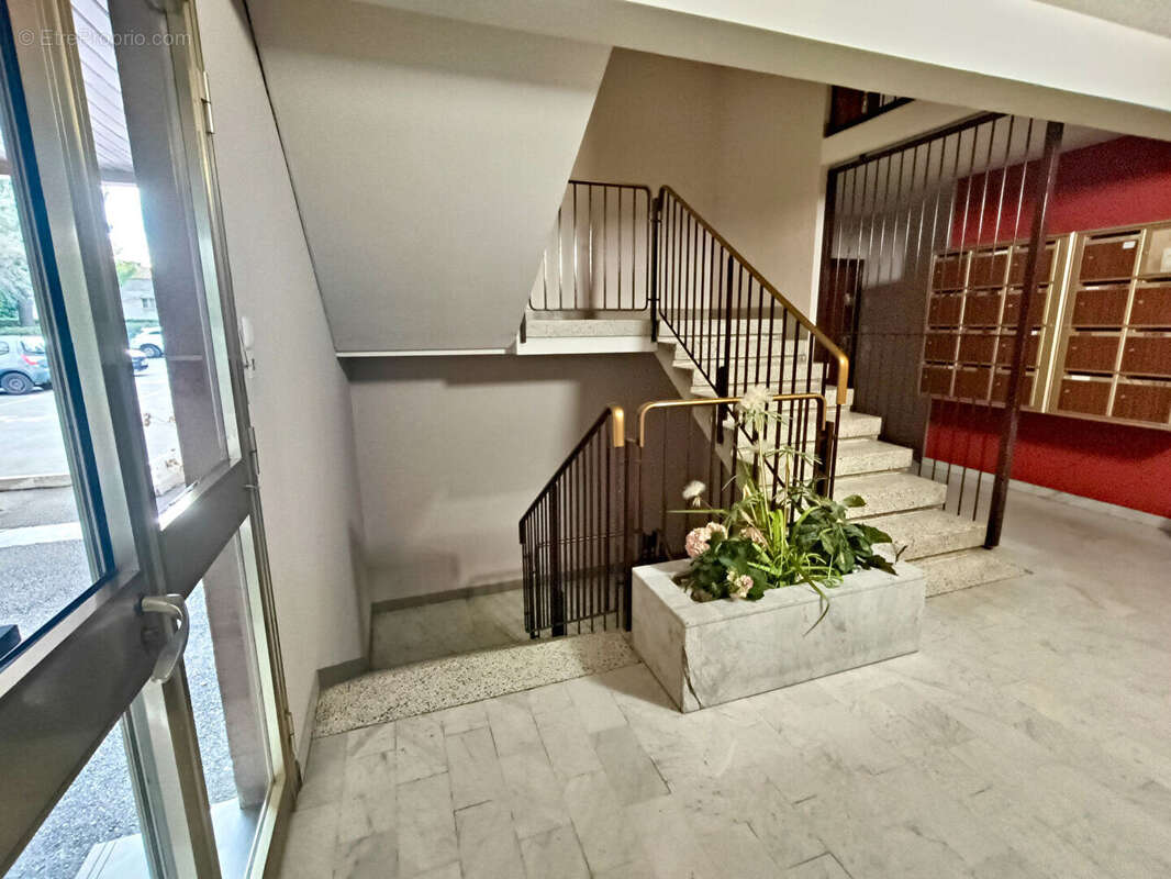 Appartement à MARSEILLE-11E