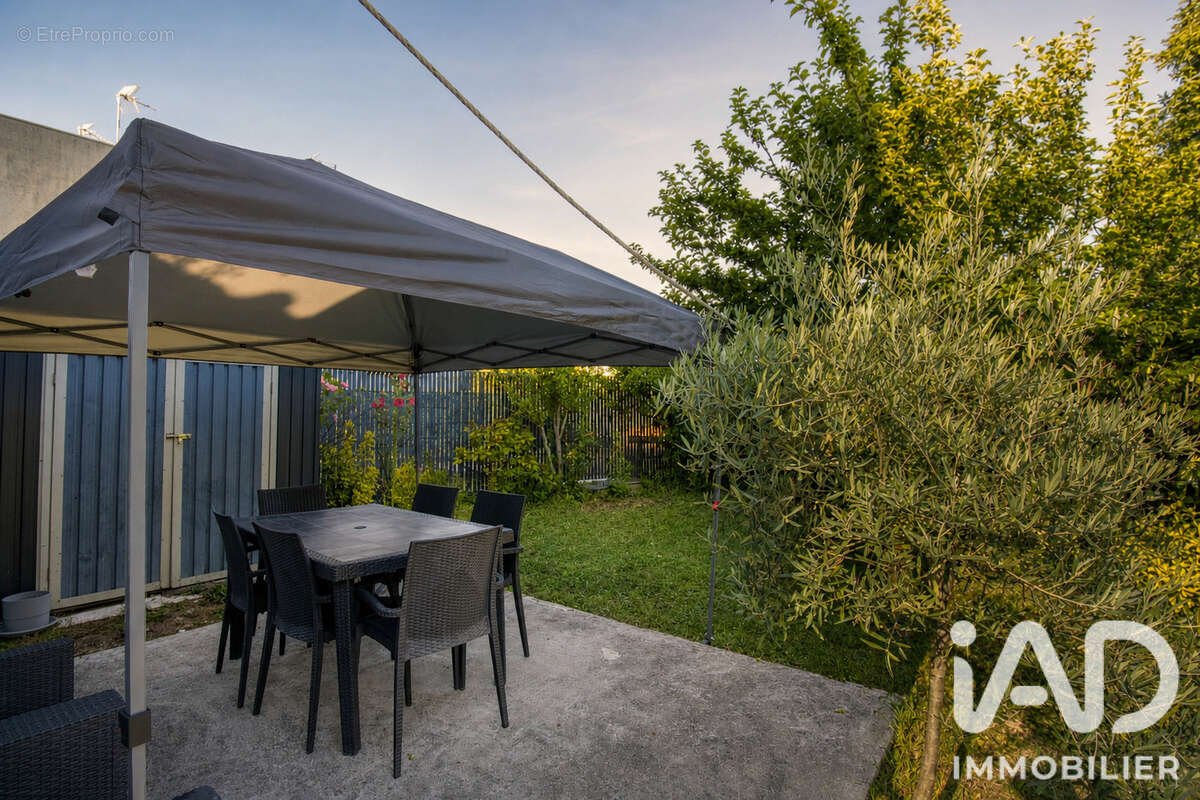 Photo 2 - Appartement à COIGNIERES