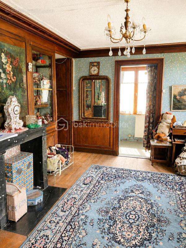 Maison de caractère à rénover avec dépendance- Fort potentiel - photo 5