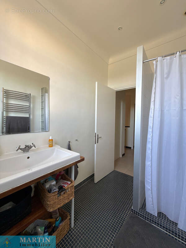 Villa 4 faces avec piscine - photo 19