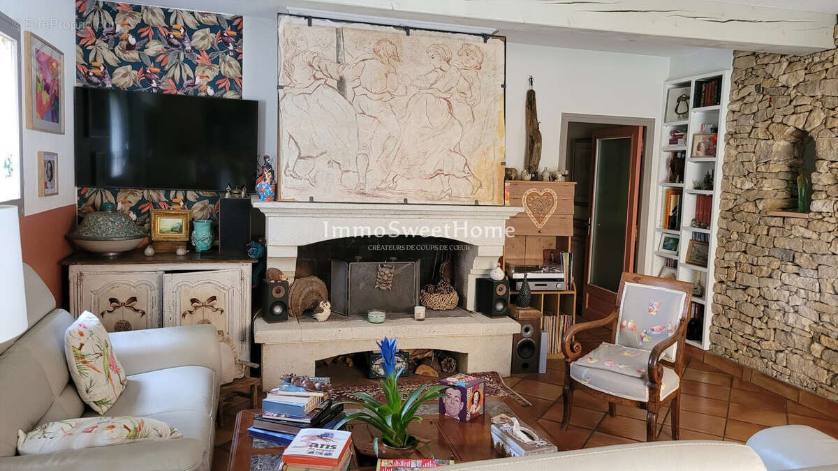 Maison à MIRABEL-AUX-BARONNIES
