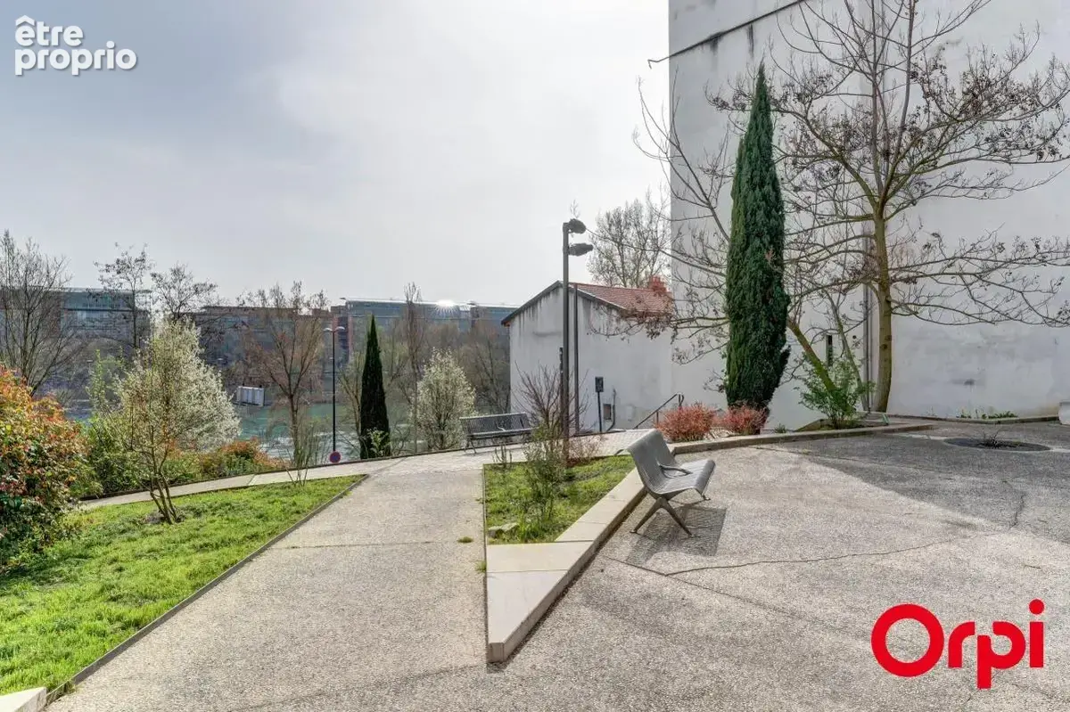 Appartement type T3 de 75 m2 avec vue sur le Rhône à Caluire et cuire - photo 10