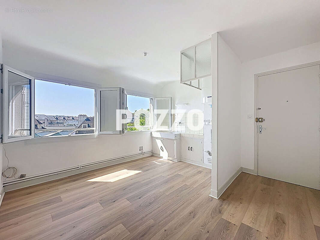 Appartement à FALAISE