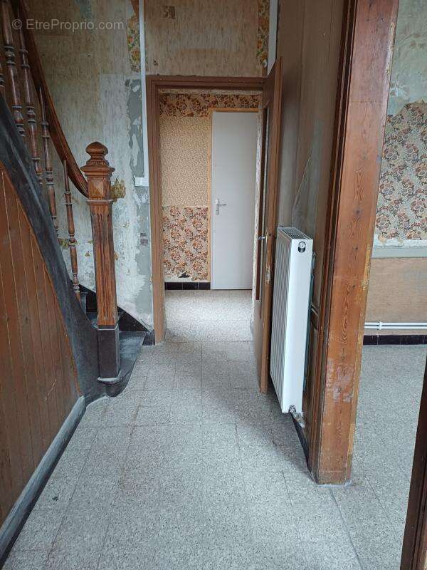 Maison à CALONNE-RICOUART