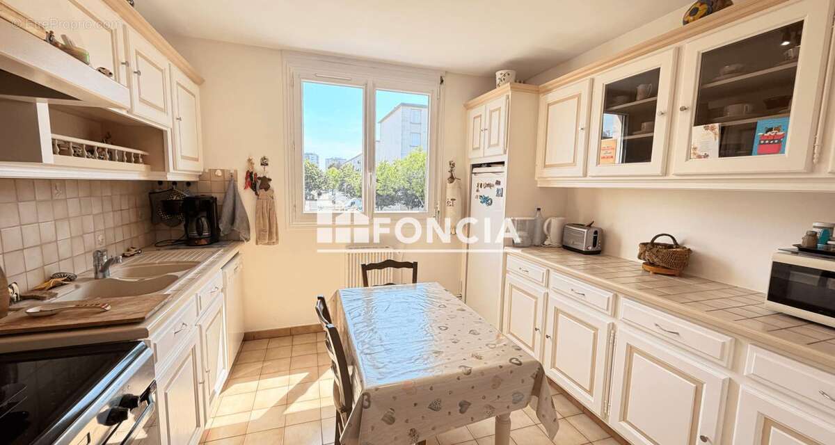 Appartement à SAINT-PIERRE-DES-CORPS