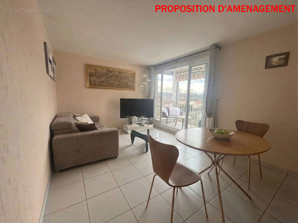 Appartement à LONS