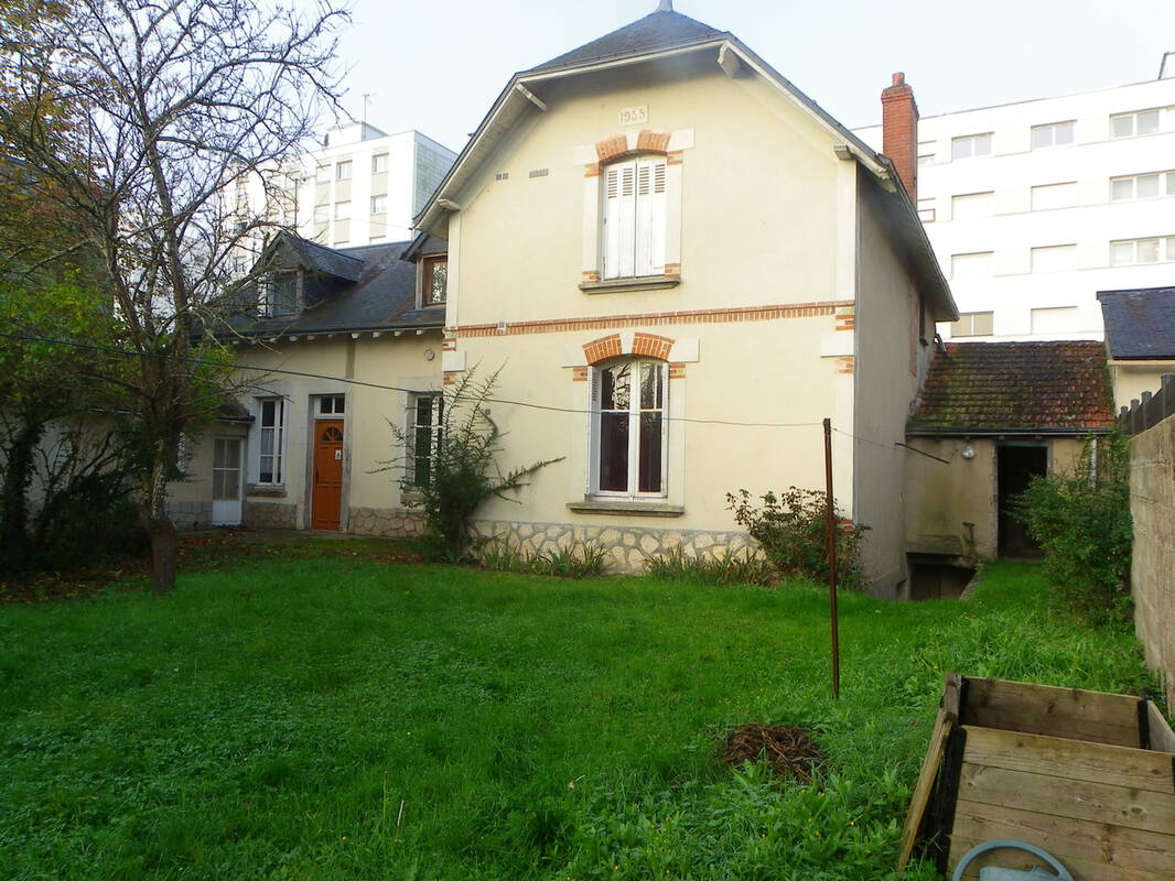 Maison à CHATELLERAULT