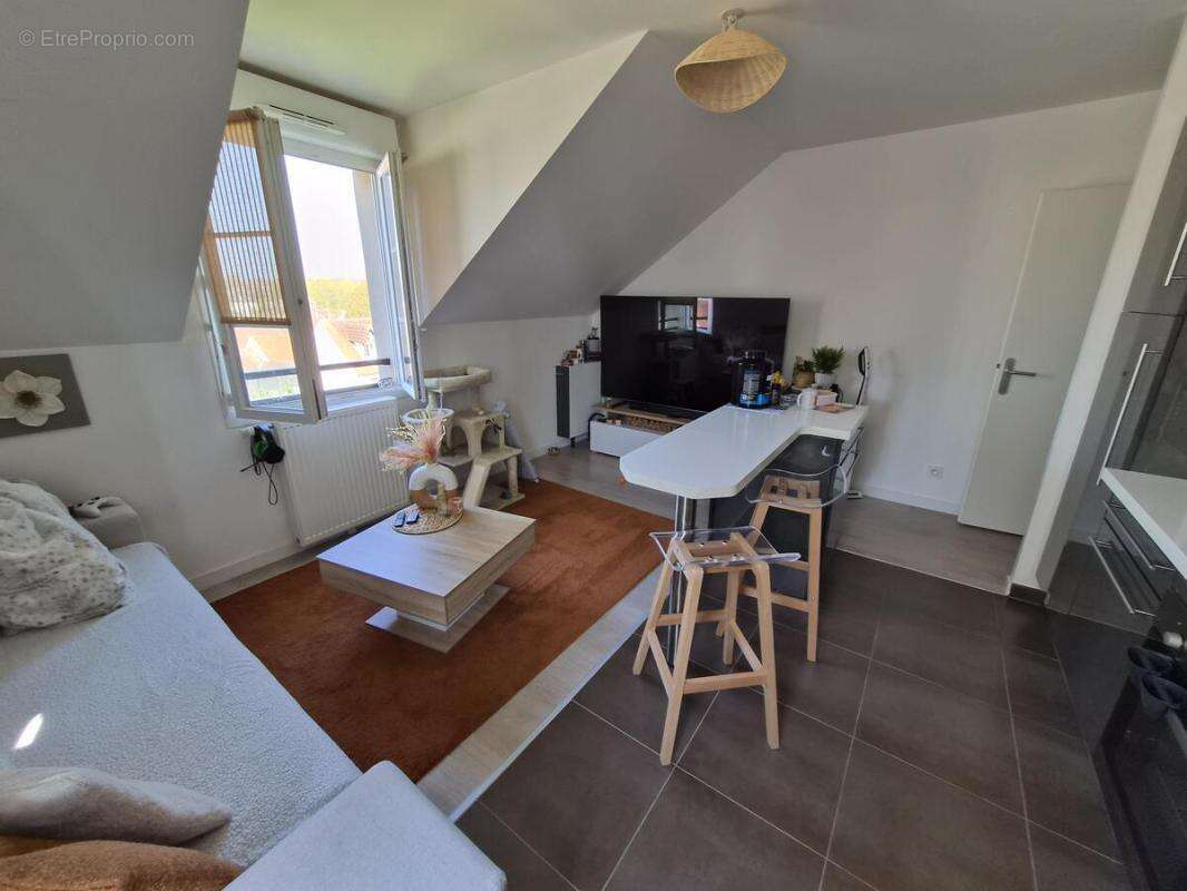 Appartement à NANTEUIL-LE-HAUDOUIN